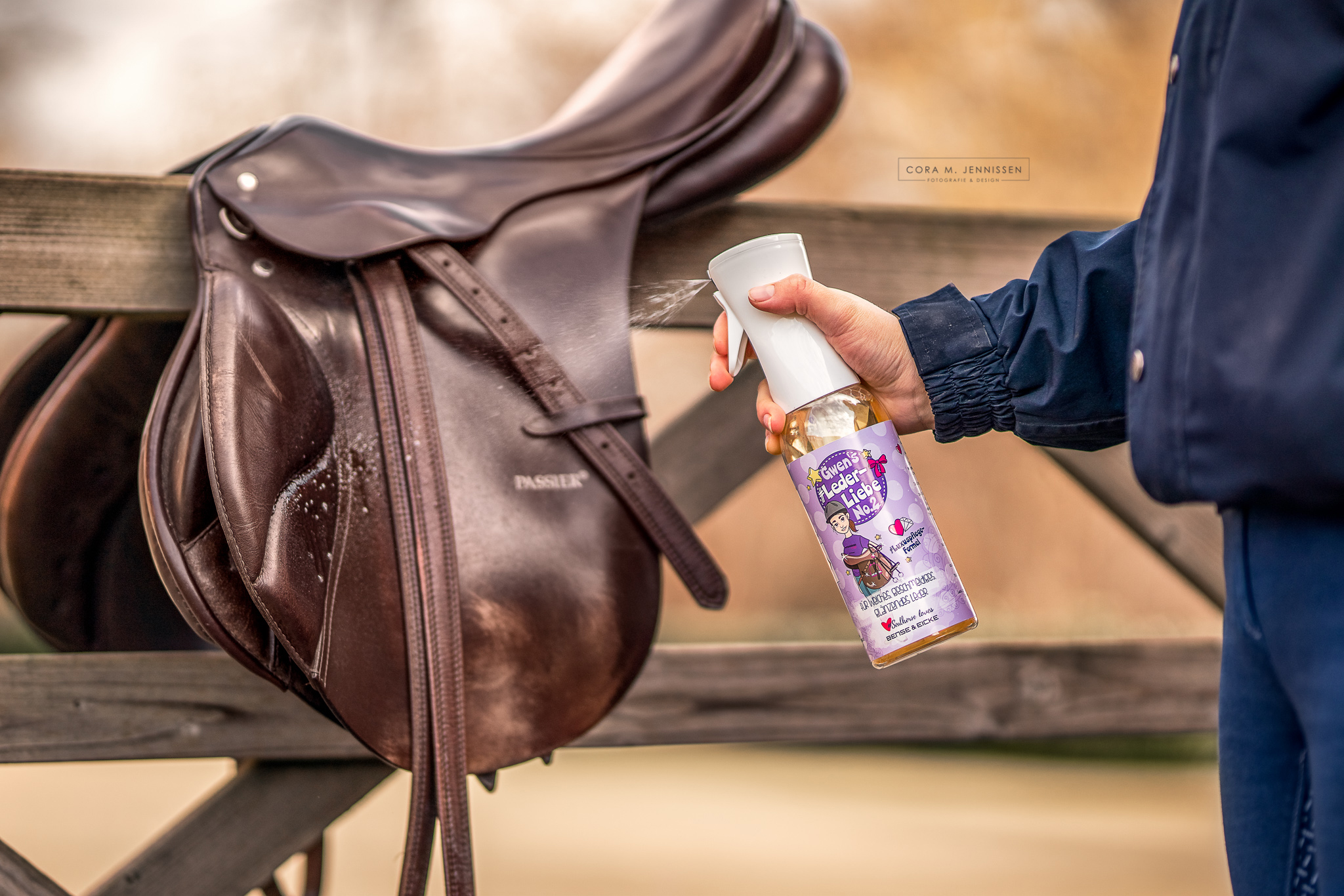 Bense & Eicke | Soulhose Gwens Leder-Liebe No. 2 | Lederpflege mit Ölen - 500 ml